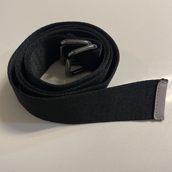 New Botkier Cobble Hill Woman's Leather Belt Bag, Purple Combo Adjustable Strap - Picture 10 of 10